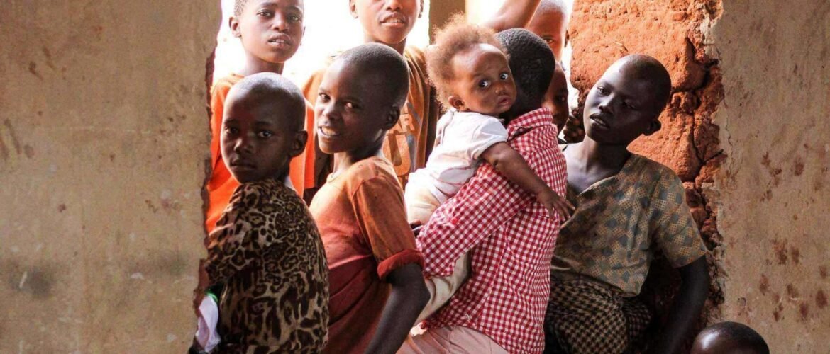 Donate Here For Homeless & Poor Child